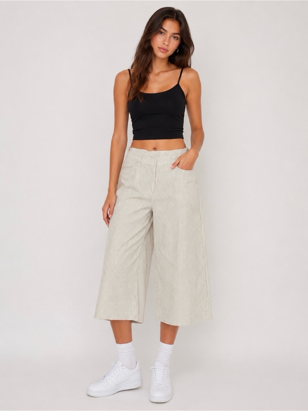 Star City Women’s Wide Leg Striped Capri Pants White Gray Cropped Casual